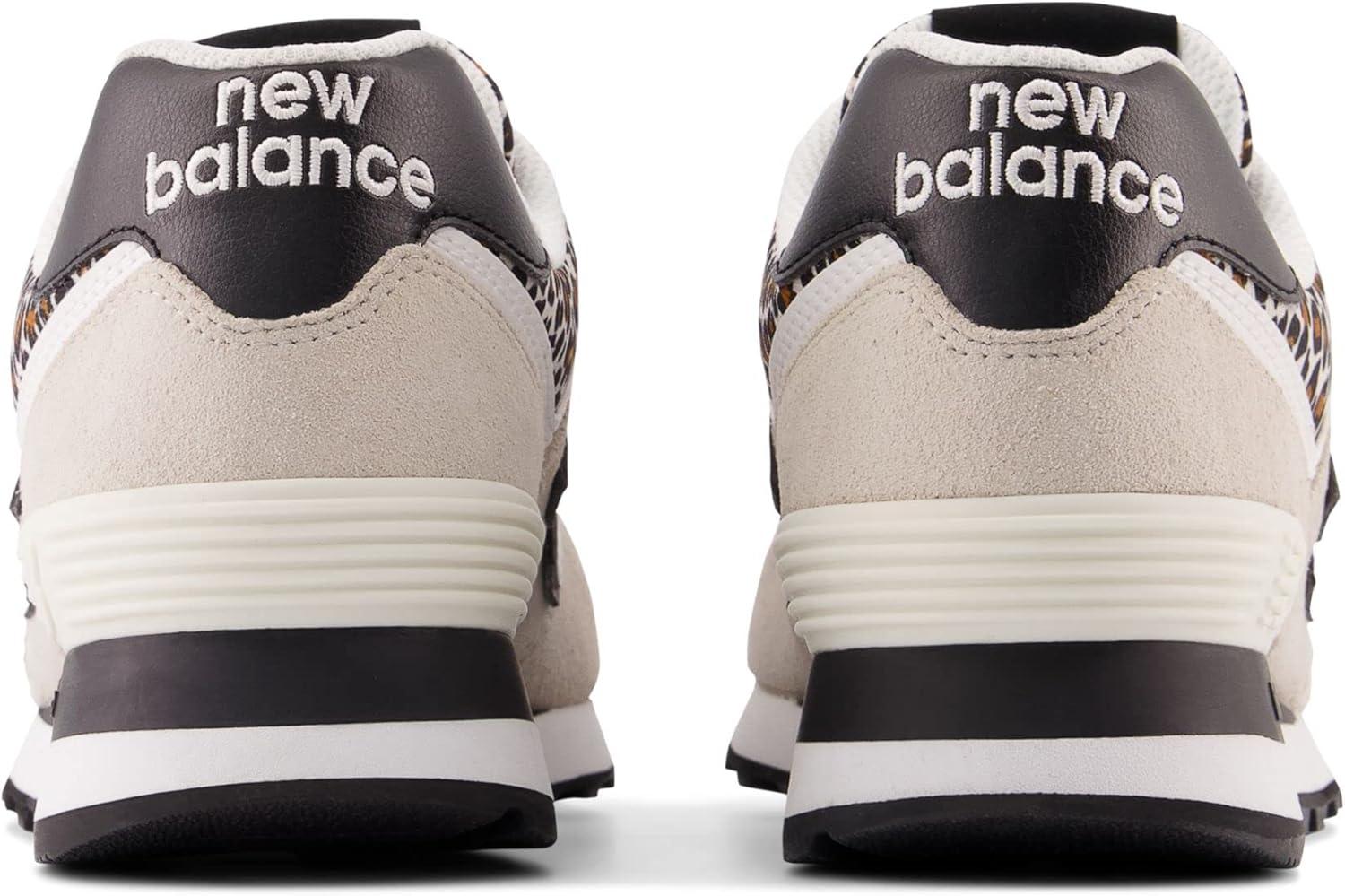 imageNew Balance Womens 574 V2 Essential SneakerGreyBlack