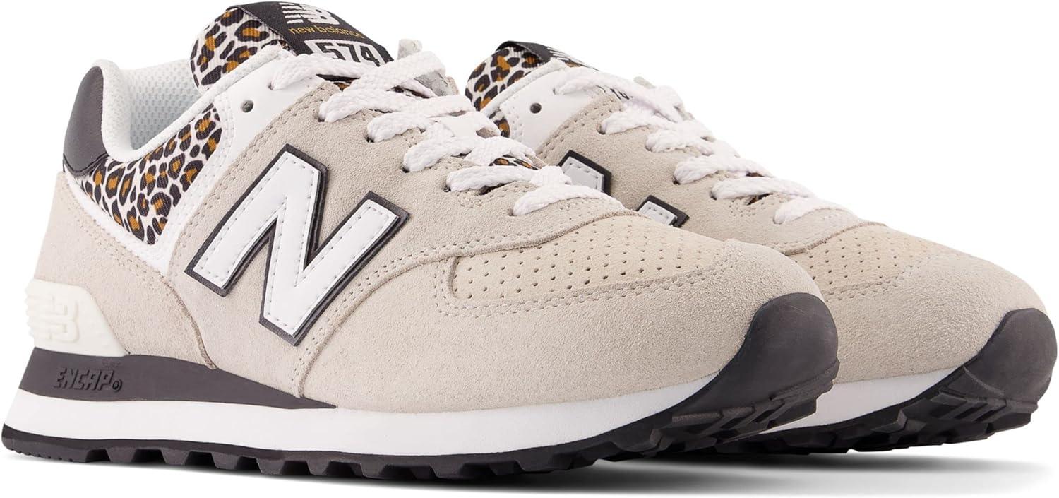 imageNew Balance Womens 574 V2 Essential SneakerGreyBlack