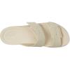 Crocs womens Brooklyn Buckle Low Low(Sandstone)