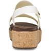Crocs womens Brooklyn Cork Low Wedge(Chalk)