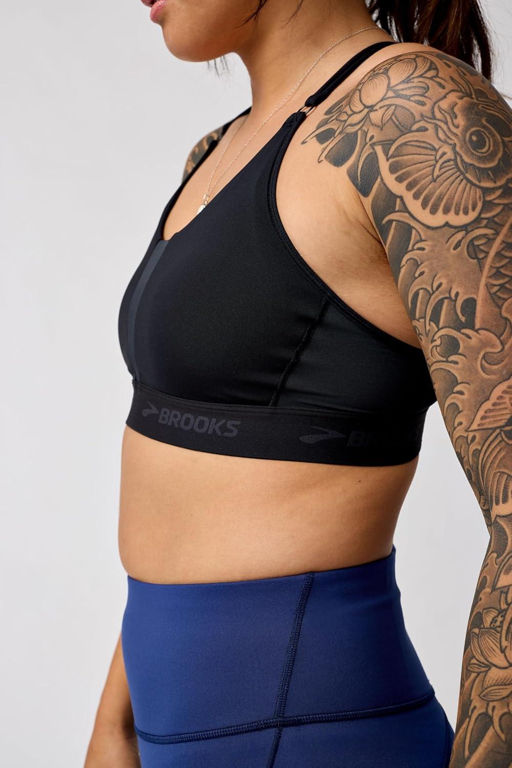 imageBrooks Womens Plunge 30 Sports Bra for Running Workouts ampamp SportsBlack