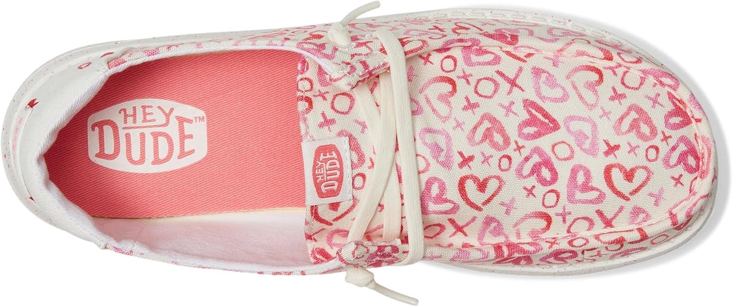imageHEYDUDE Girls Wendy Watercolor Hearts Little Big Kid LoaferPinkWhite