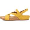 Eurosoft by Sofft Women’s Gianetta Flat Sandal(Golden Yellow)