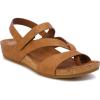 Eurosoft by Sofft Women’s Gianetta Flat Sandal(Luggage)