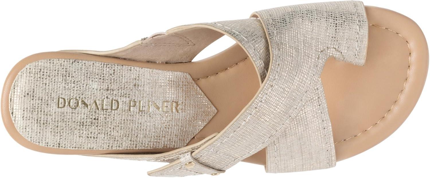 imageDonald J Pliner Womens Irini Wedge SandalPlatino