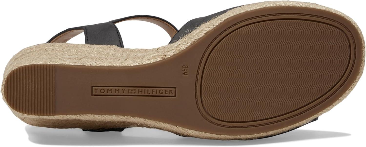 imageTommy Hilfiger Womens Gallie SandalBlack 1