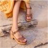 TOMS Women’s Isla Heeled Sandal(Brown Sugar)