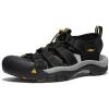 KEEN Men’s Newport H2 Closed Toe Water Sandal(Black)