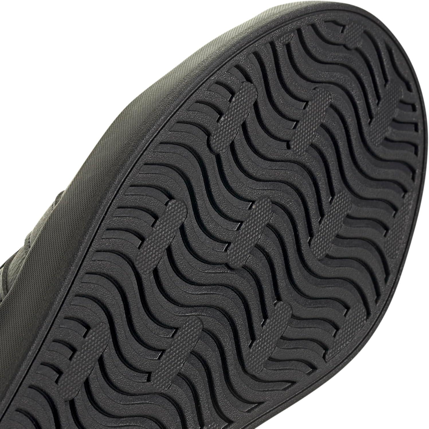 imageadidas Mens VL Court 30 ShoeBlackBlackGold Metallic