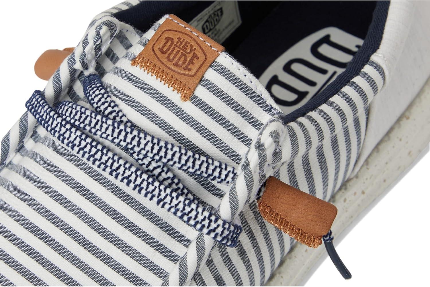 imageHEYDUDE Mens Wally Funk Nu PrepPrincess BlueWood Ash