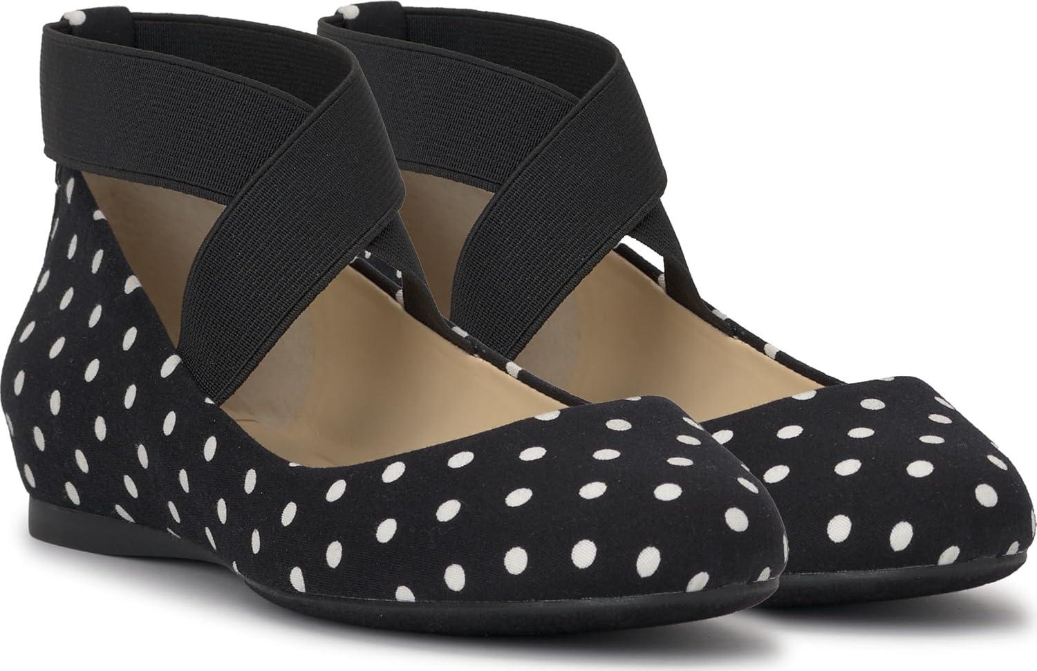 imageJessica Simpson Womens Mandalaye Ballet FlatBlackWhite Polkadot Print