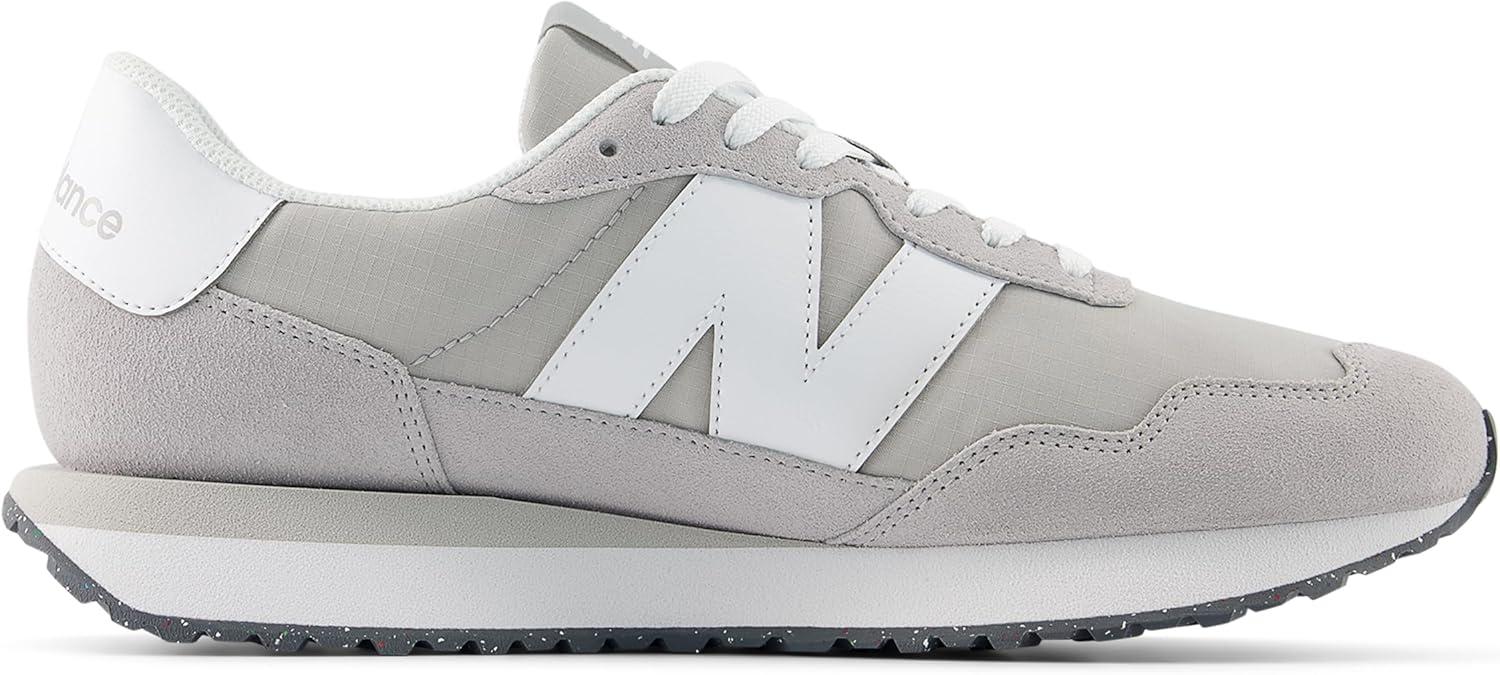 imageNew Balance Mens 237 V1 Classic Road Running ShoeRain CloudNb 103 White