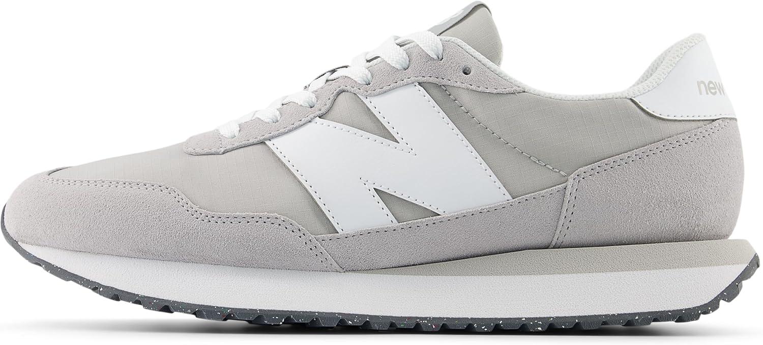imageNew Balance Mens 237 V1 Classic Road Running ShoeRain CloudNb 103 White