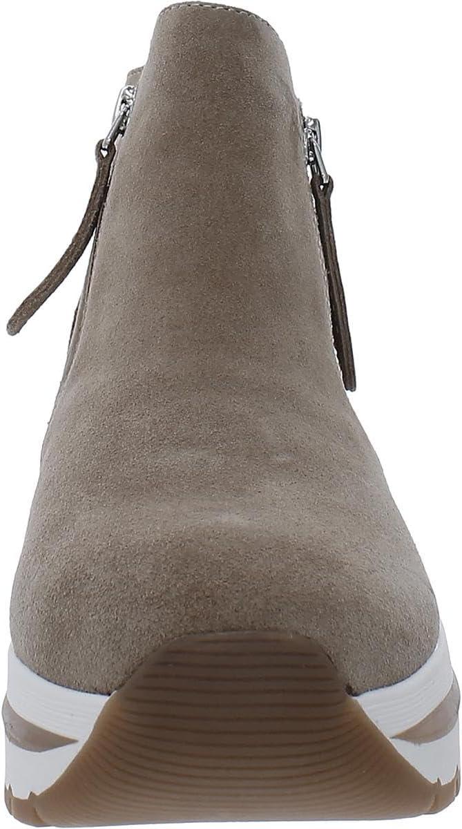 imageSteve Madden Womens Glided SneakerTaupe Suede