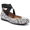 Jessica Simpson Women’s Mandalaye Ballet Flat(White/Black)