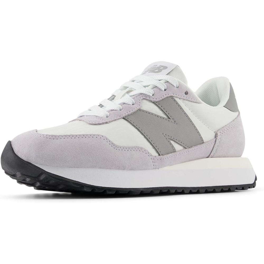 imageNew Balance Womens 237 V1 SneakerReflectionSlate Grey