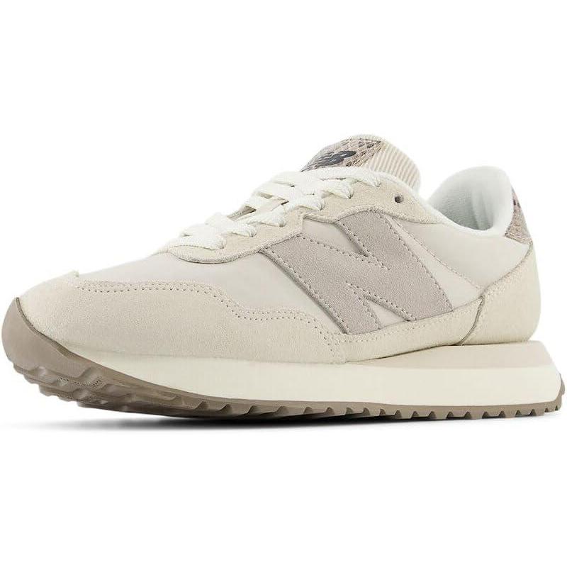 imageNew Balance Womens 237 V1 SneakerWhiteBeige