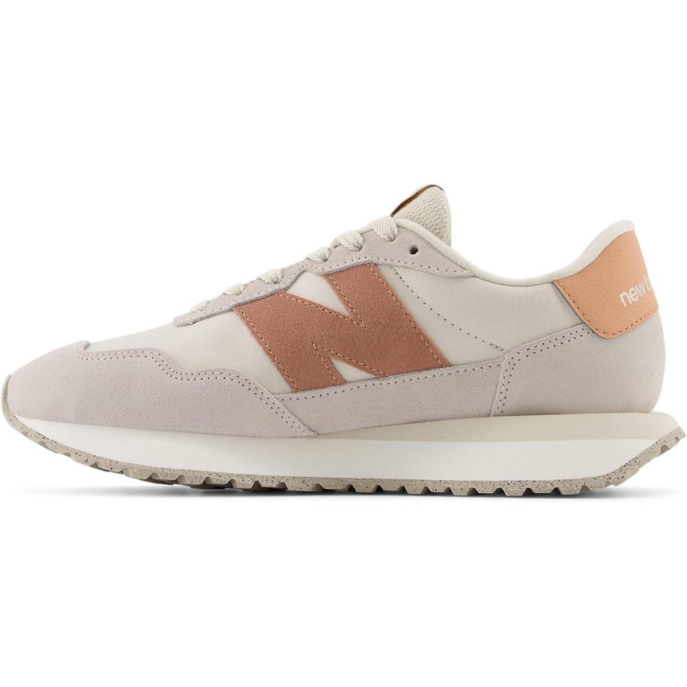 imageNew Balance Womens 237 V1 SneakerWhitePink