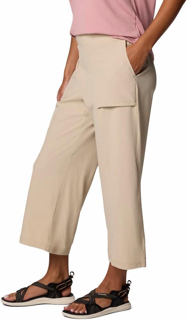 imageColumbia Womens Boundless Beauty Wide Capri IiAncient Fossil