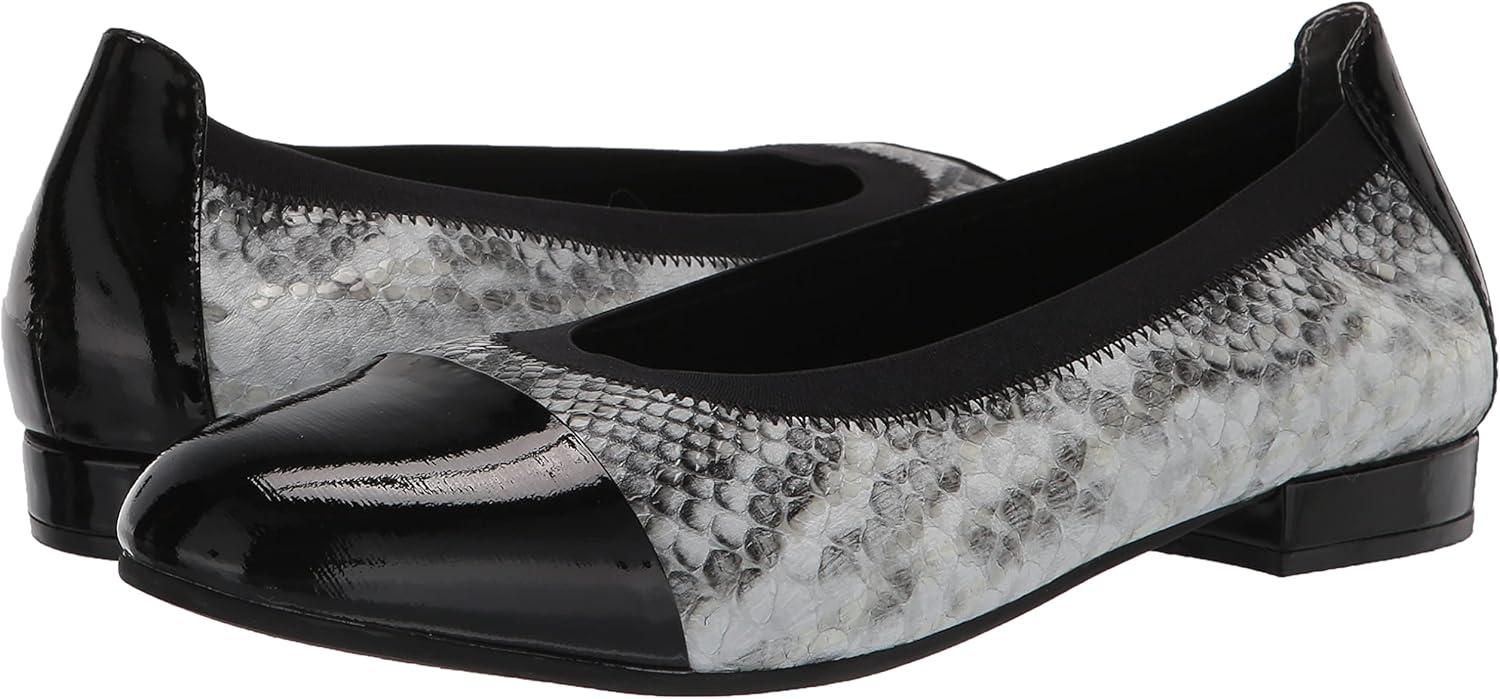 imageDavid Tate Womens FlatsBlack Snake Print