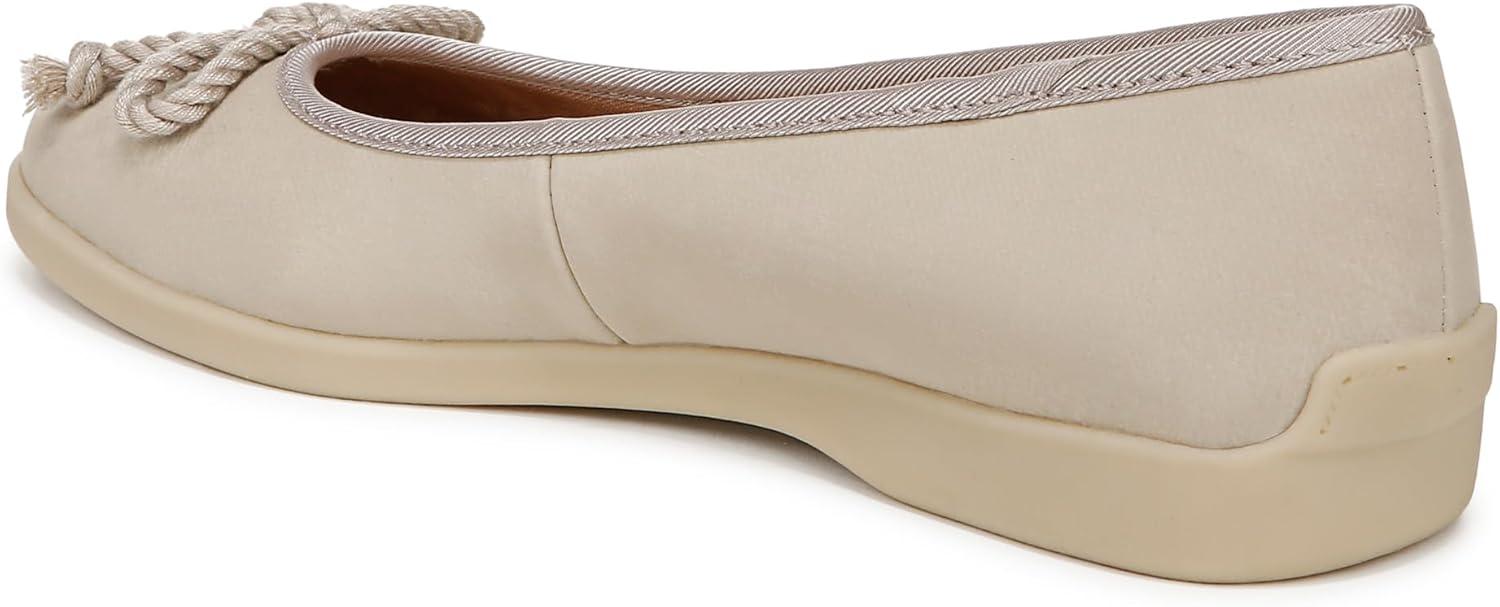 imageLifeStride Womens Maura Ballet FlatTaupe