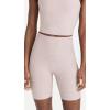 Beyond Yoga Women’s Spacedye Keep Pace 7″ Short(Chai)