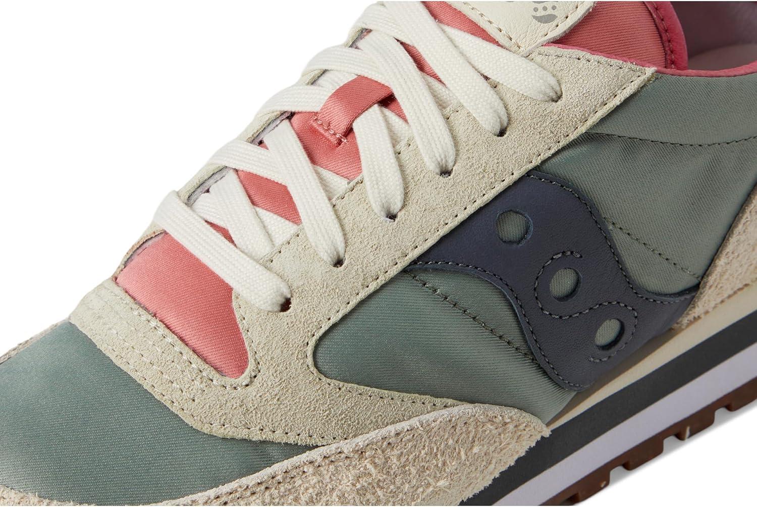 imageSaucony Womens Jazz Triple SneakerMudIvory