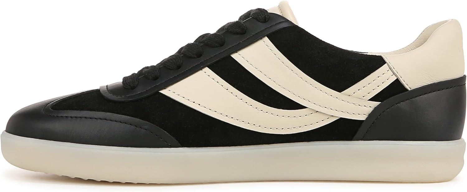 imageVince Womens Oasis SneakersBlackWhite