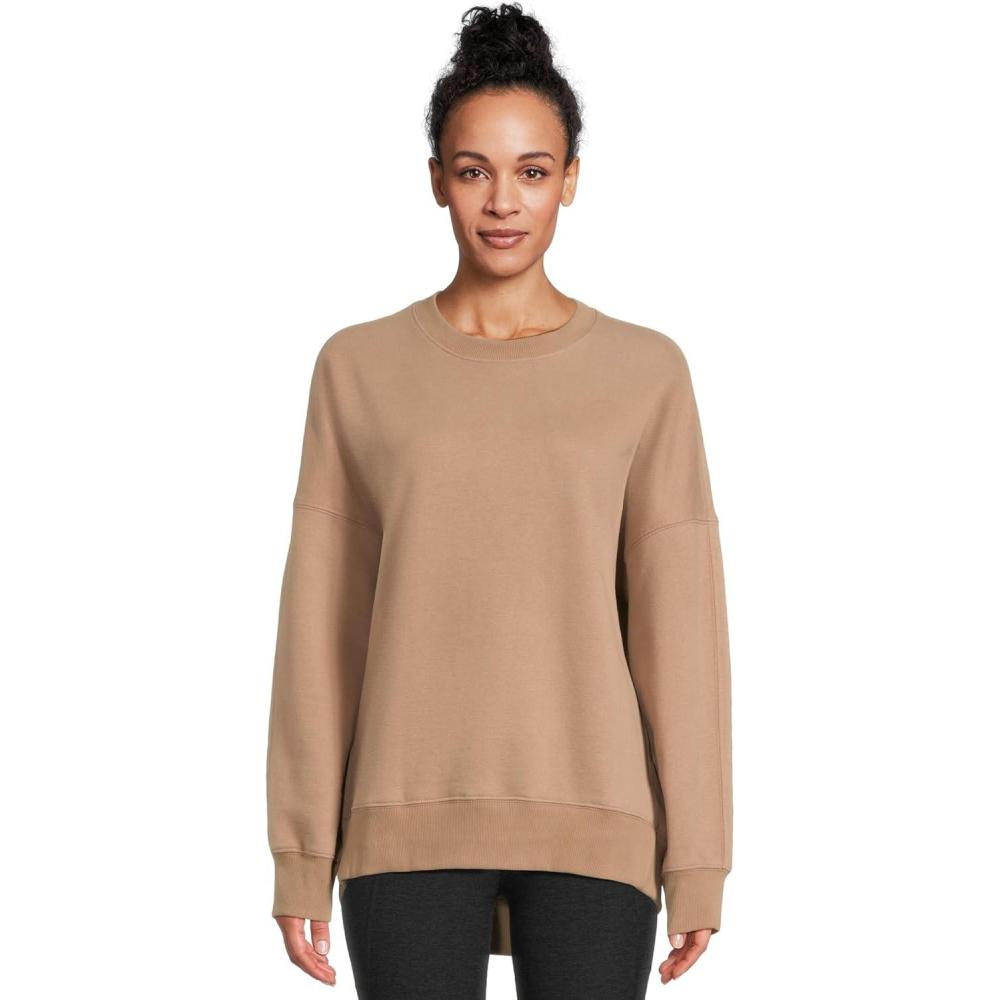 imageBeyond Yoga Womens LuxeFleece Oversized SweatshirtDesert Sand
