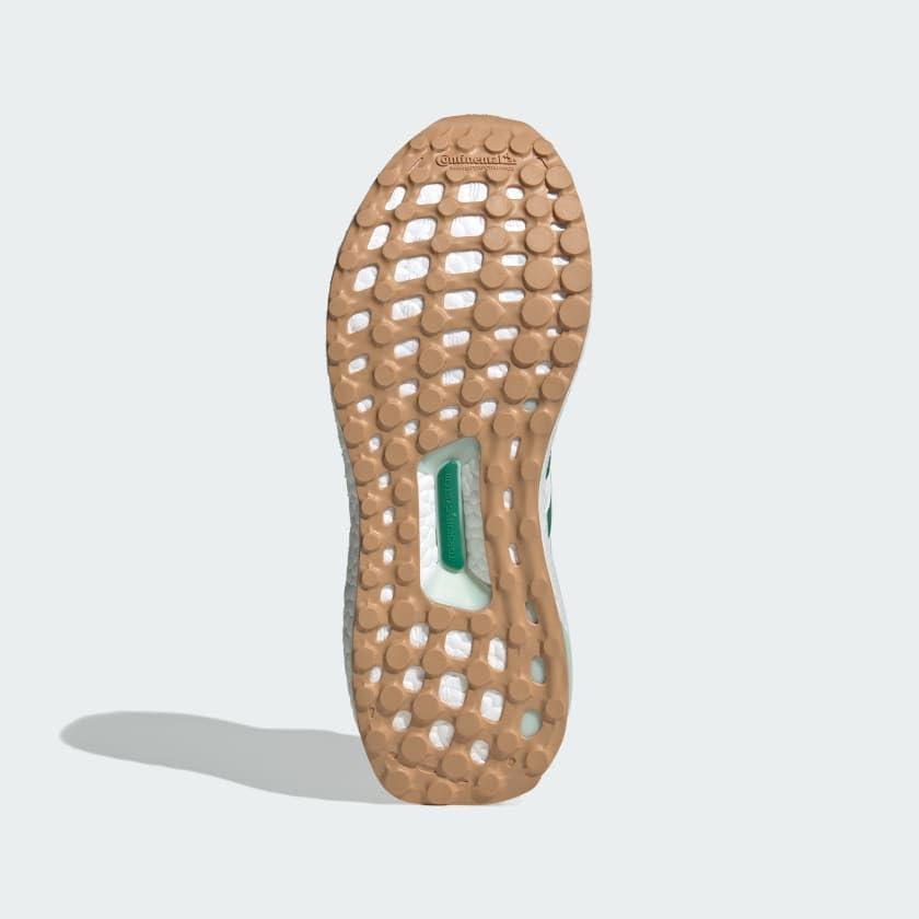 image:imageAdidas Womens Ultraboost 10 DnaSneakerWhiteGreenLinen Green Met
