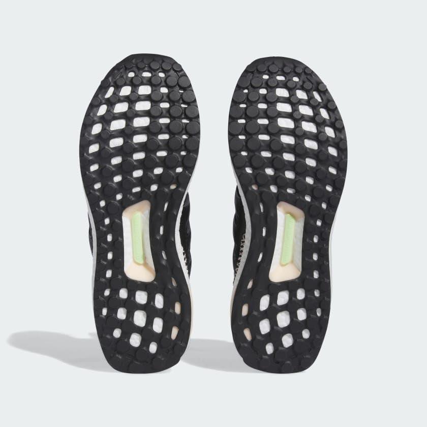 image:imageadidas Mens Ultraboost 10 Running ShoeCore BlackCore BlackWonder Quartz