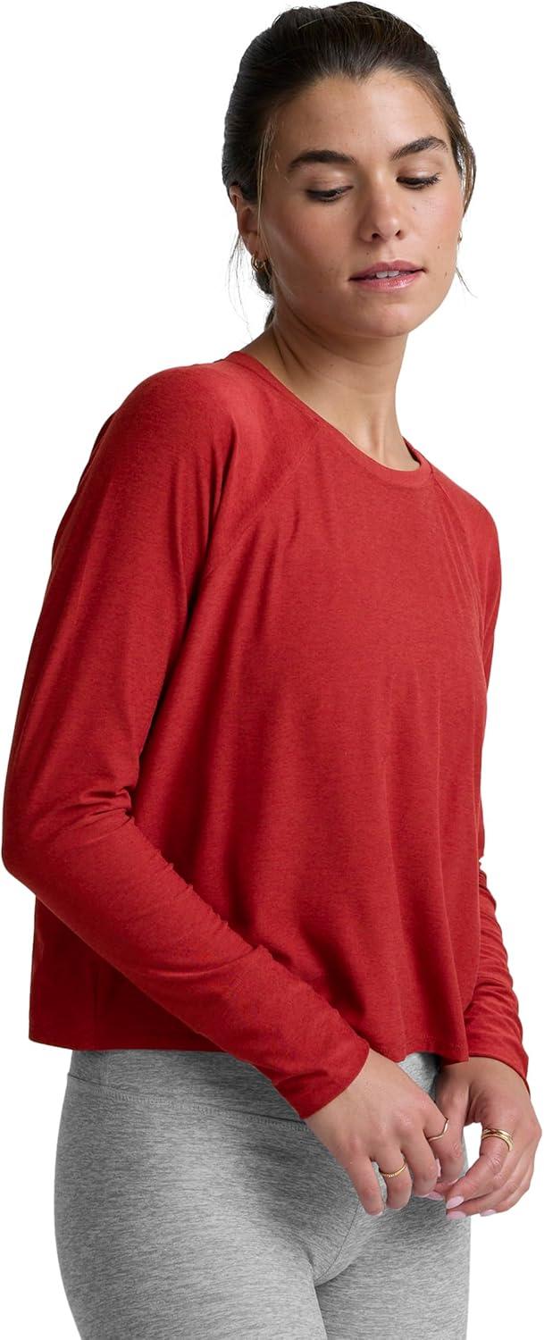 image:imageBeyond Yoga Womens Featherweight Daydreamer PulloverRuby Rush Heather