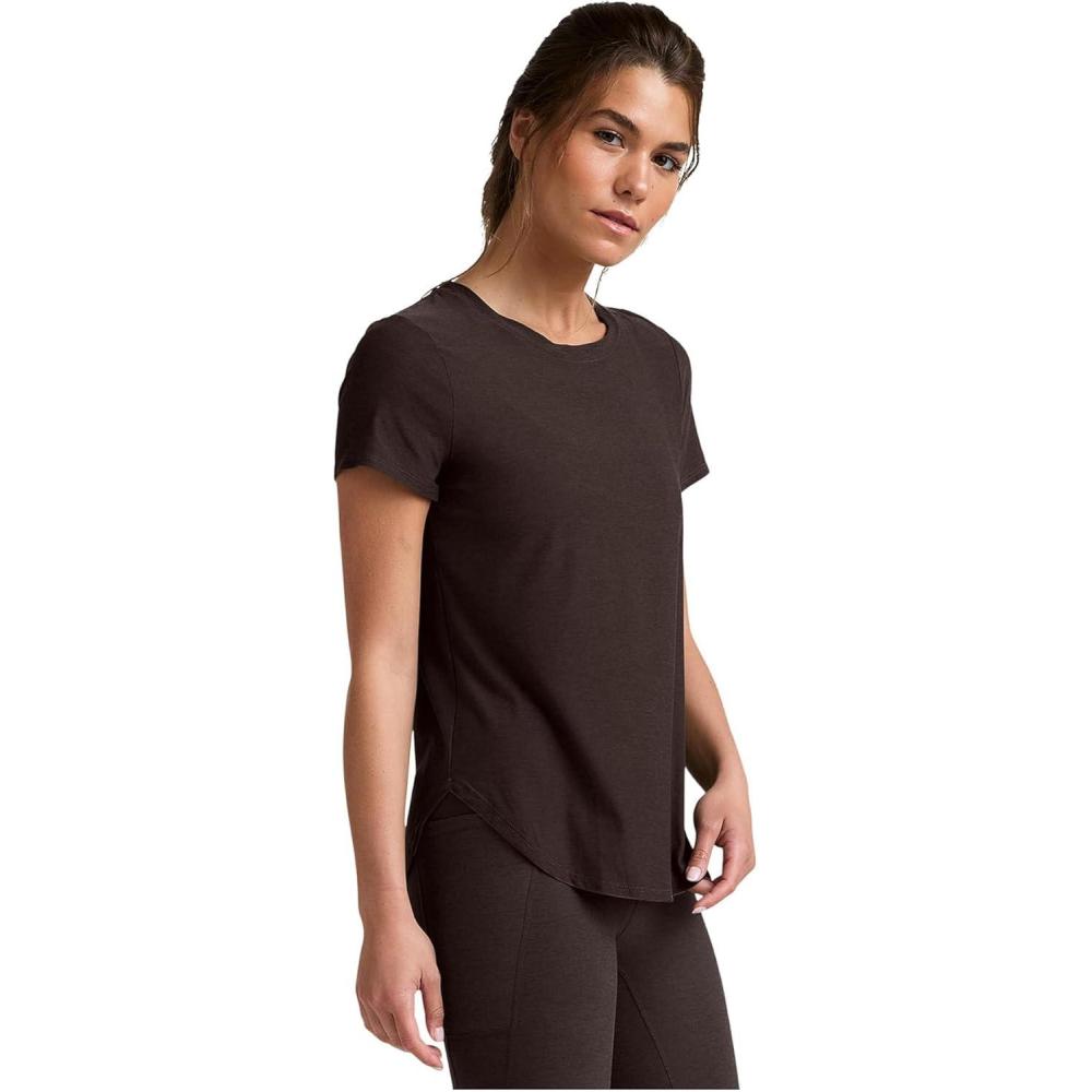 image:imageBeyond Yoga Womens Featherweight On The Down Low TeeDark Chocolate Heather