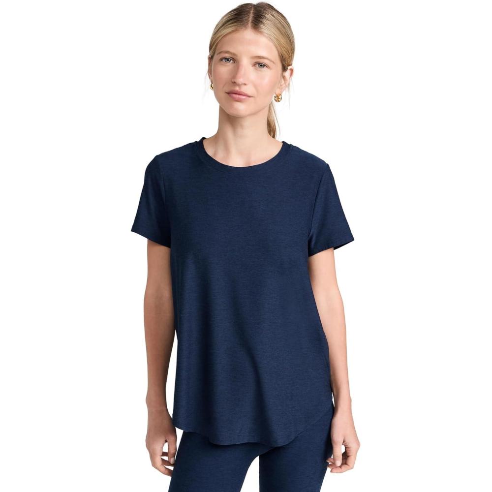 image:imageBeyond Yoga Womens Featherweight On The Down Low TeeNocturnal Navy