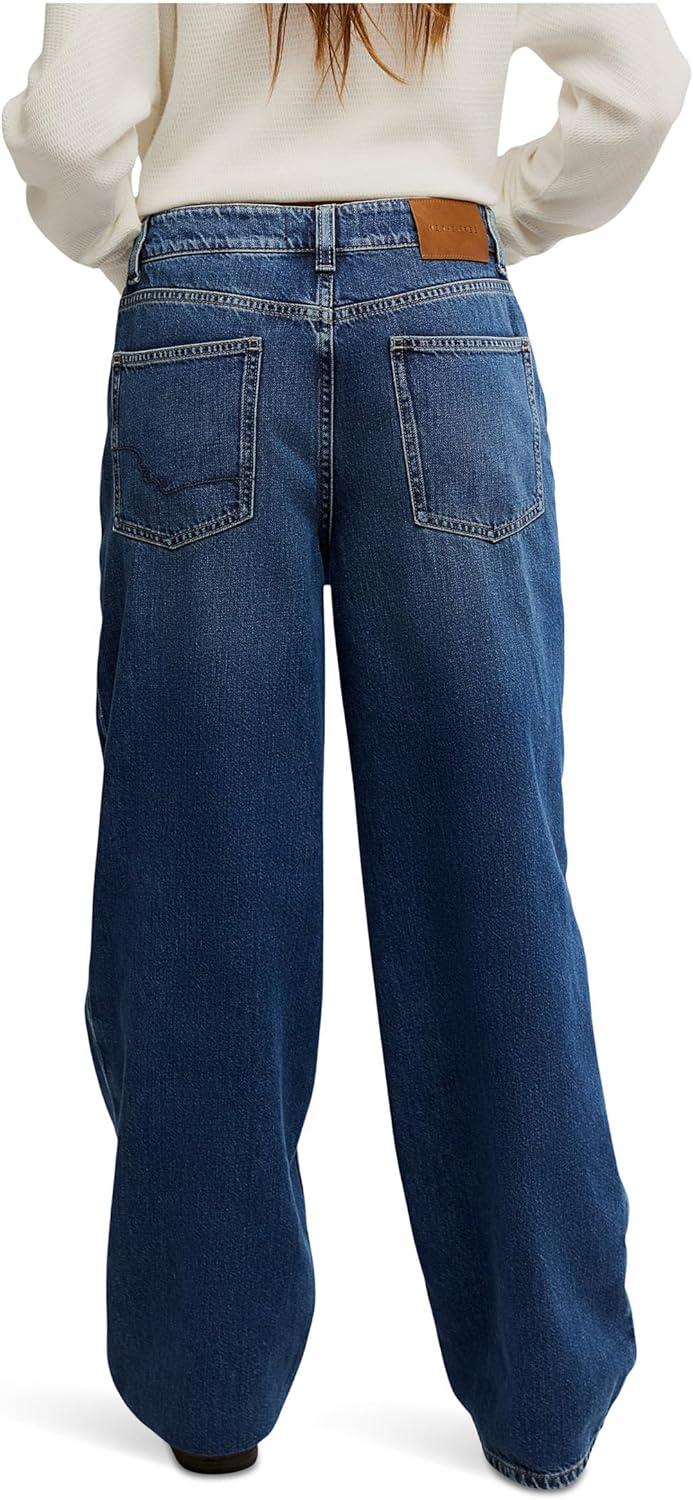 image:imageFree People Womens Nia Boyfriend JeansIn Too Deep