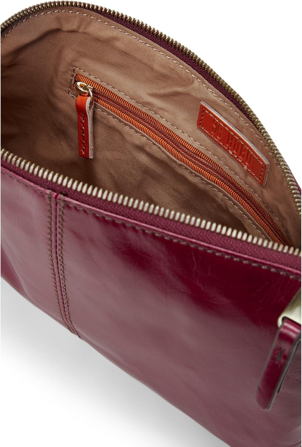 image:imageHOBO Sable WristletHearthstone