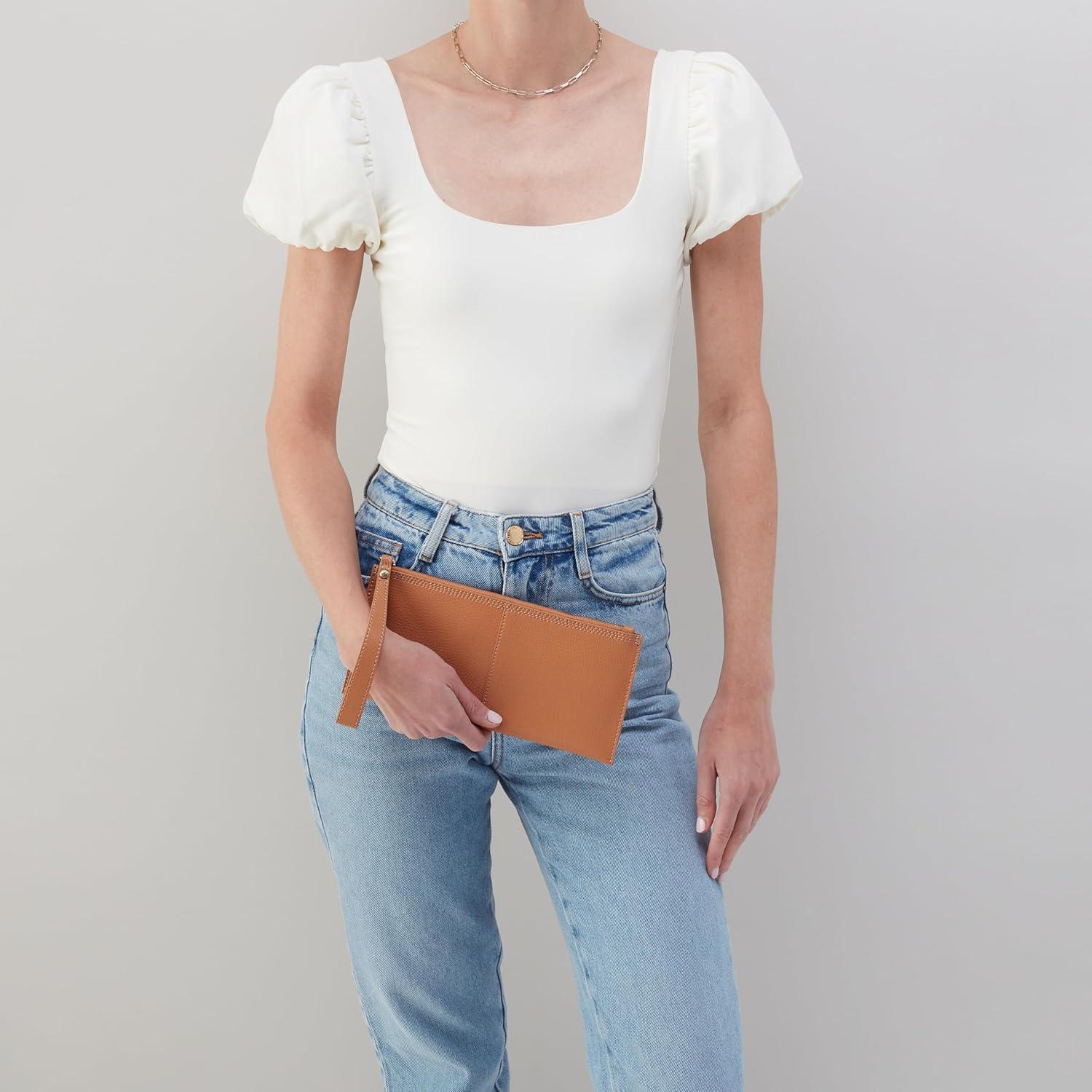 image:imageHOBO womens Vida Large PouchBiscuitCoconut Shell