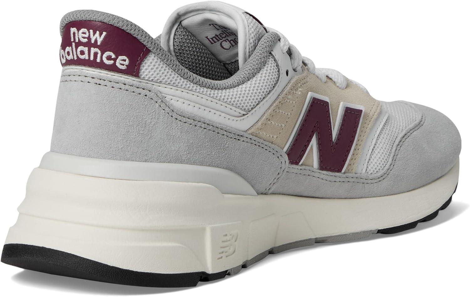 image:imageNew Balance UnisexAdult 997rRaincloudWhiteFaded Plum