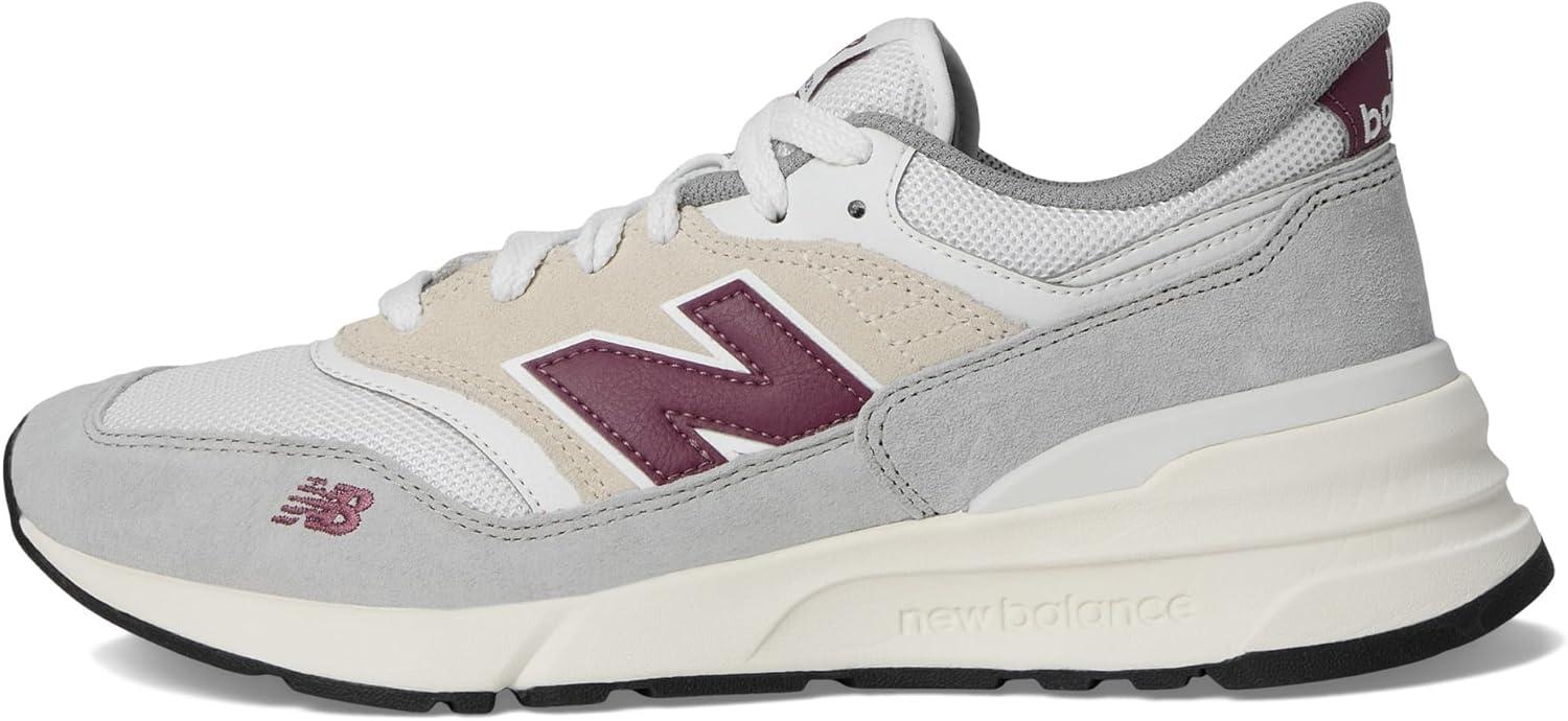 image:imageNew Balance UnisexAdult 997rRaincloudWhiteFaded Plum