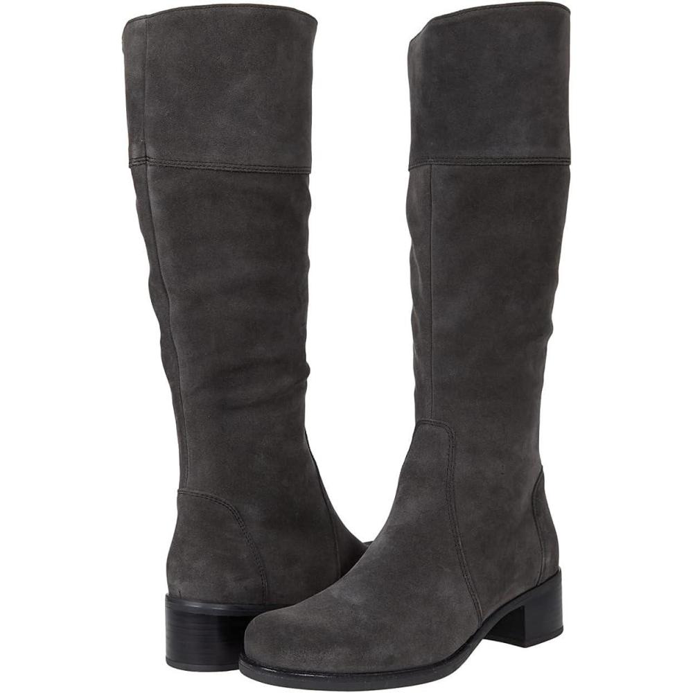 image:imageLa Canadienne Womens Passion BootLondon Oiled Suede