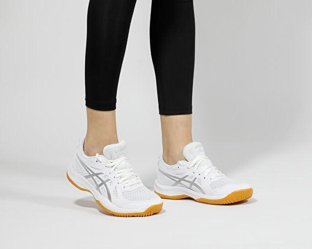 image:imageAsics Womens Upcourt 6 Volleyball ShoesWhite Silver