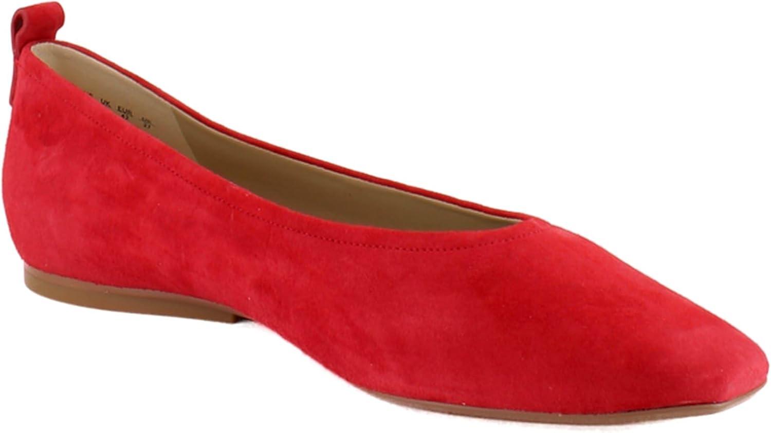 image:imageNaturalizer Womens 27 Edit CarlaCrantini Red