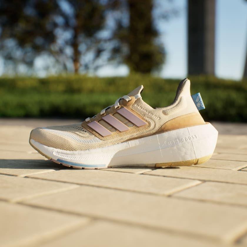 image:imageAdidas Womens Ultraboost Light Running ShoesSneakerCrystal SandPreloved FigBlue Burst