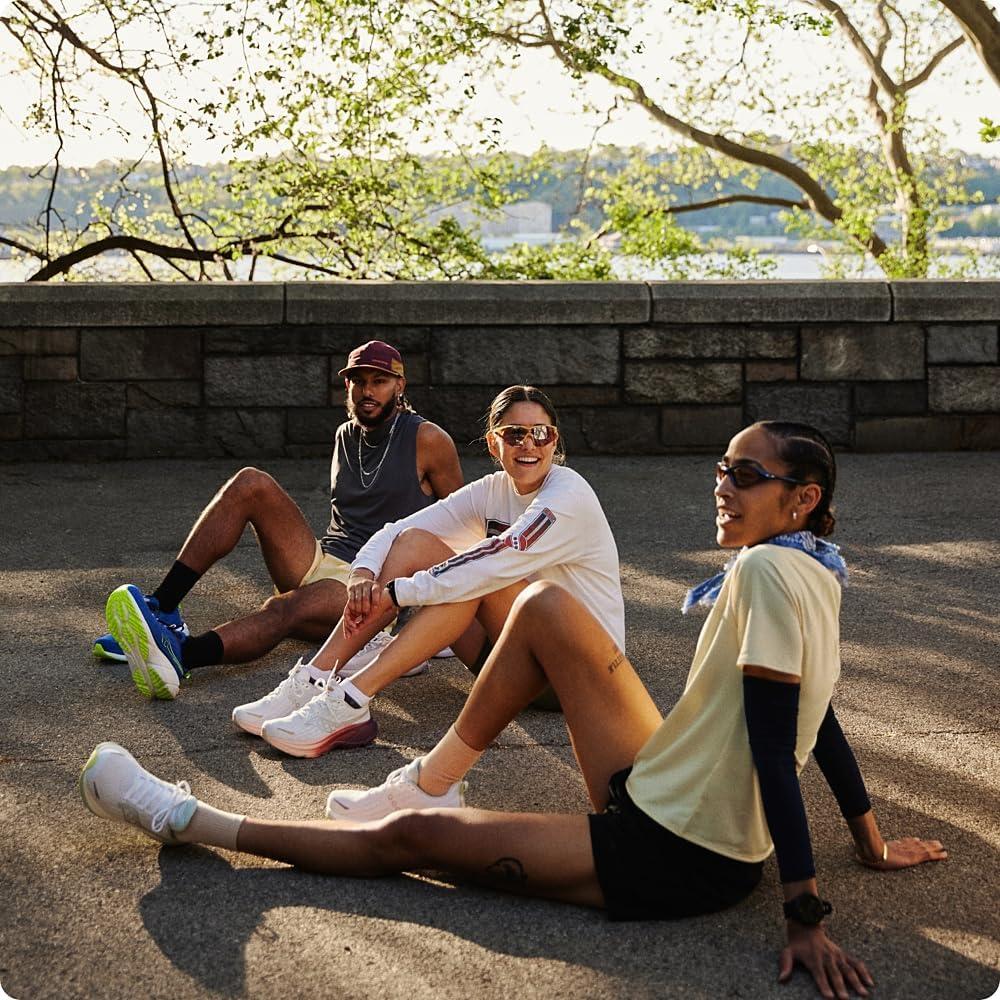 image:imageSaucony Womens Hurricane 25ThistleAste