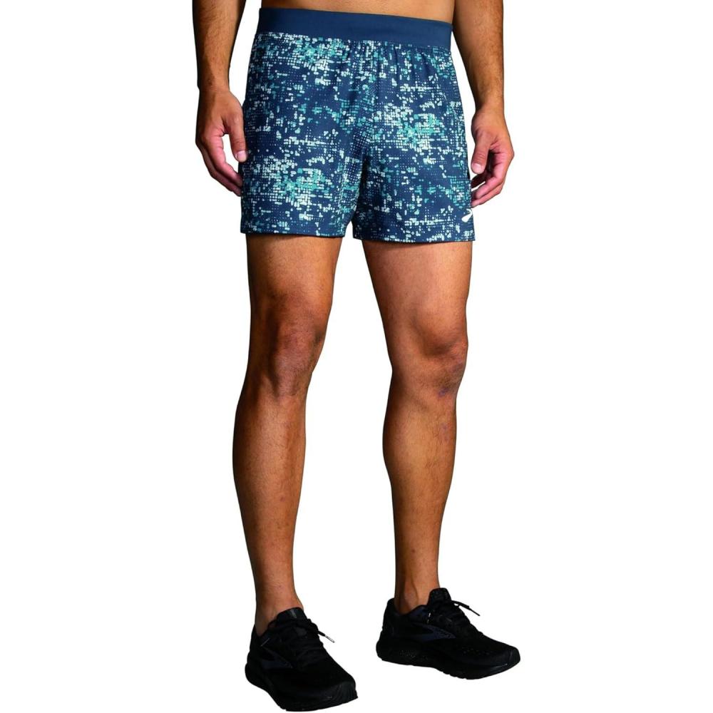 image:imageBrooks Mens Sherpa 5 ShortsEndurance Tonal