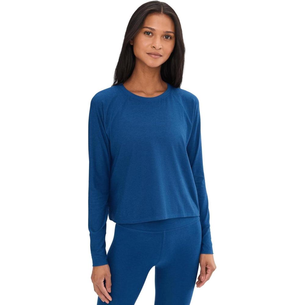 image:imageBeyond Yoga Womens Featherweight Daydreamer PulloverMarine Blue Heather