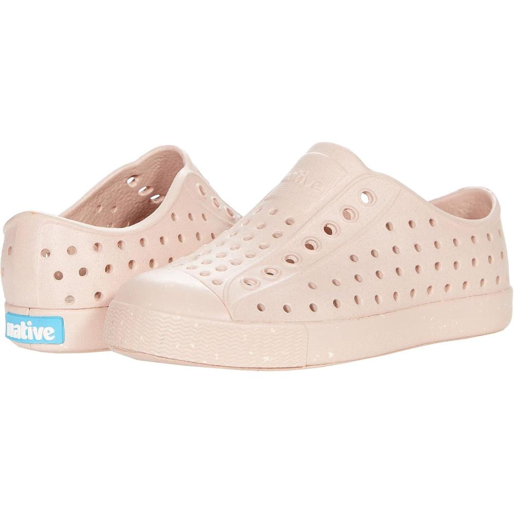 image:imageGrey Bloom Jefferson by NativeChameleon PinkChameleon PinkShell Speckles
