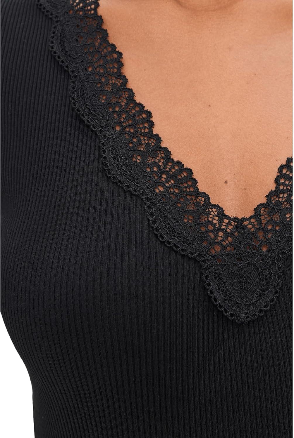 image:imageMadewell Womens LaceTrim VNeck TopJet Black