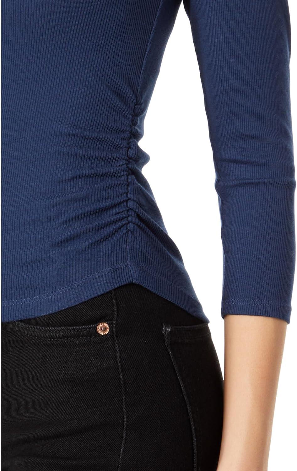 image:imageMichael Stars Womens Enid 34 Sleeve VNeck Crop TeeNocturnal