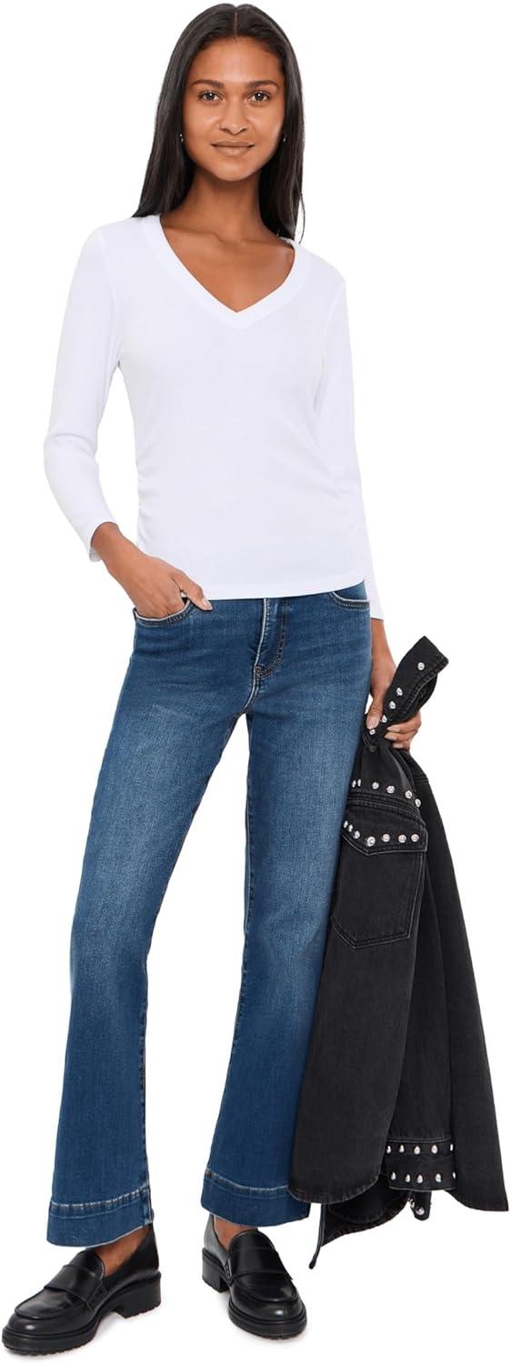 image:imageMichael Stars Womens Enid 34 Sleeve VNeck Crop TeeWhite